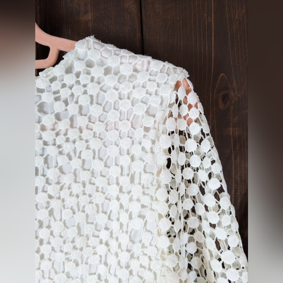 Karl Lagerfeld Paris White Bell Sleeve Eyelet Lace Dress New With Tags SIze 8 - Picture 11 of 14